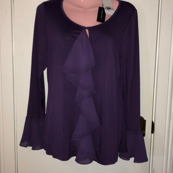 Tops - NWT cable & gauge top